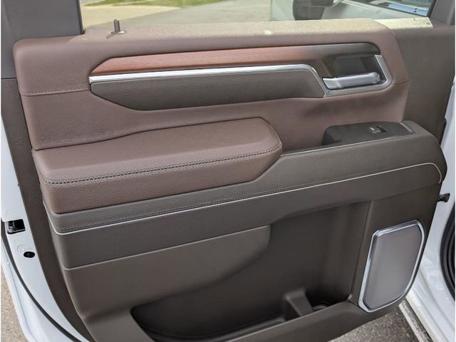 New 2026 GMC Sierra 2500 Denali w/ Denali Reserve Package AWD/4WD image 12