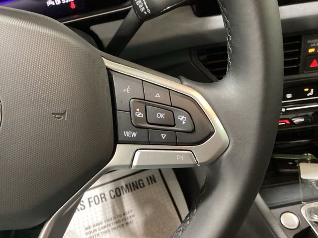 Used 2025 Volkswagen Jetta SE w/ Sunroof Package image 22