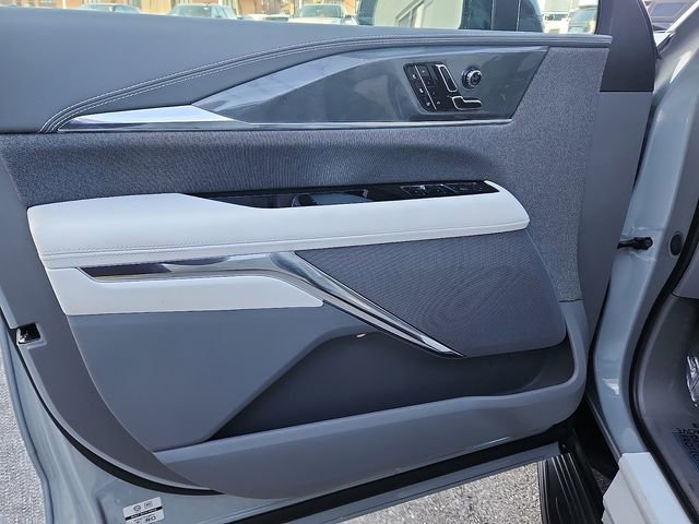 New 2026 Cadillac Escalade IQL Sport 1 image 8