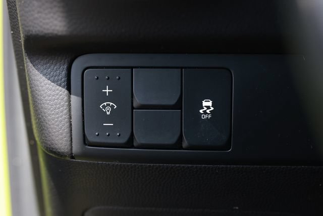 Used 2016 Kia Soul + FWD image 49