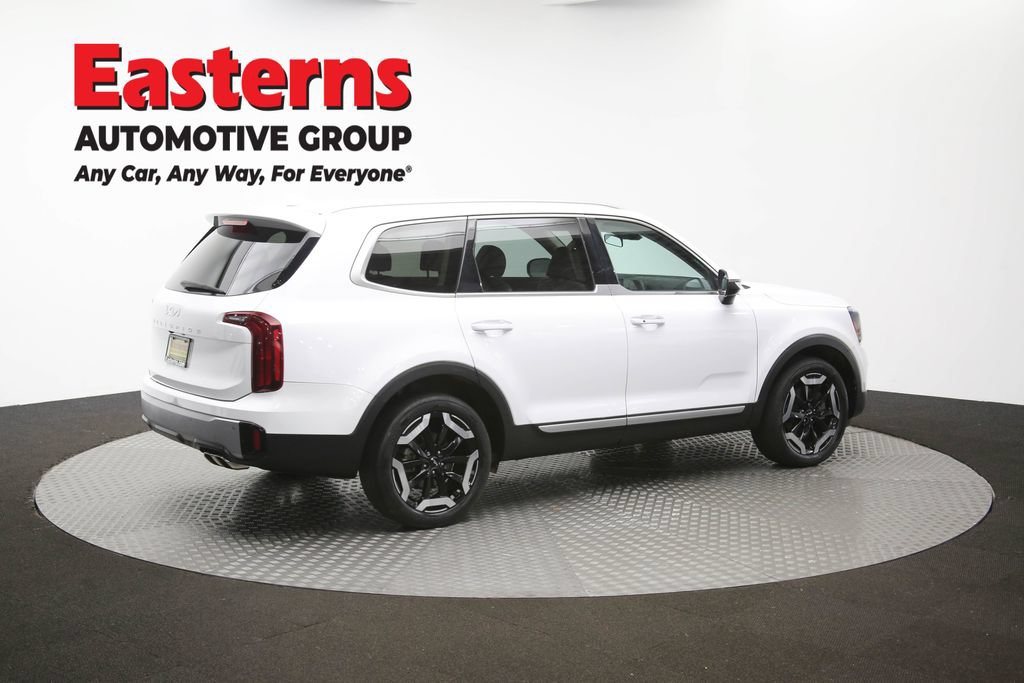 Used 2023 Kia Telluride S FWD image 44