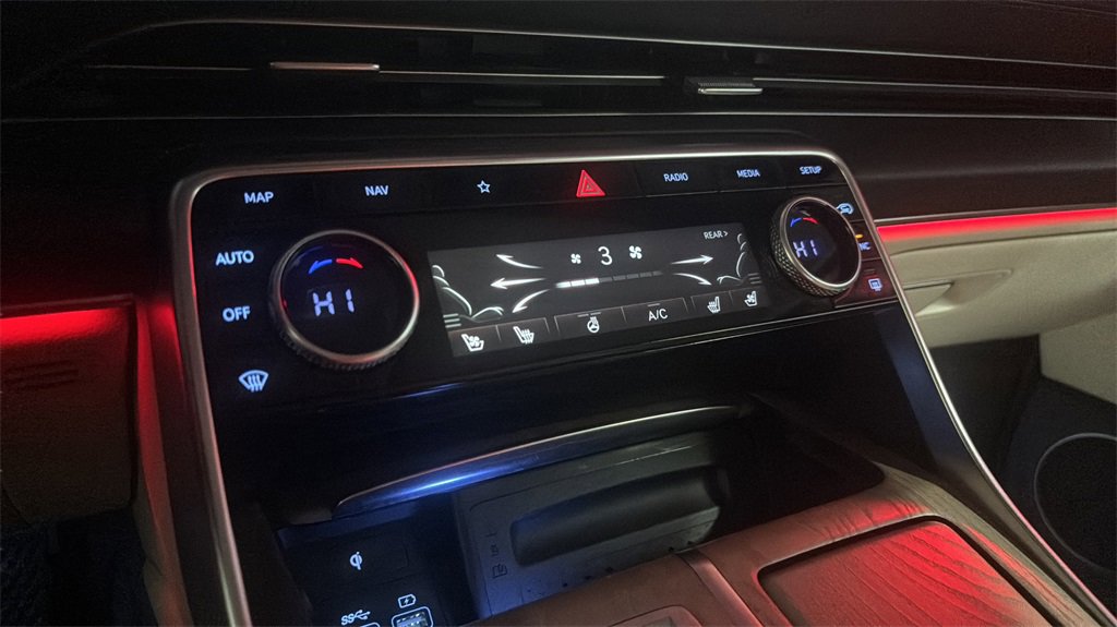 Used 2021 Genesis GV80 2.5T image 24