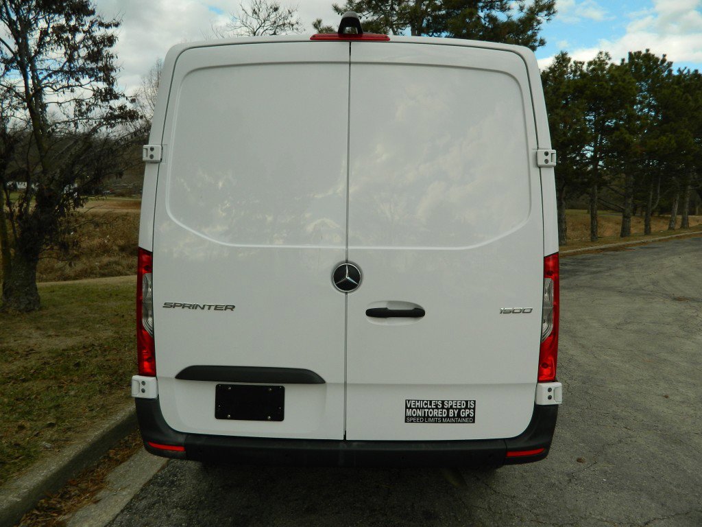 Used 2022 Mercedes-Benz Sprinter 1500 image 8