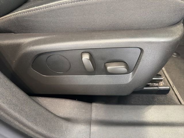 Certified 2022 Buick Envision Essence w/ Technology Package I FWD image 14