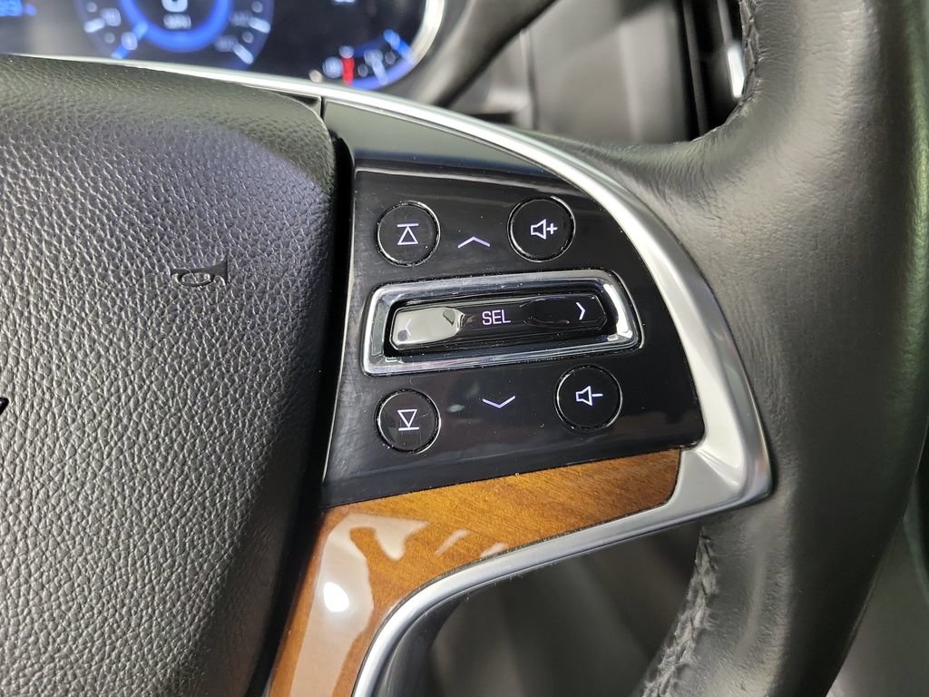 Used 2017 Cadillac Escalade Premium Luxury RWD image 24