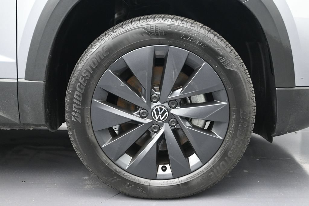 Used 2023 Volkswagen Taos S FWD image 9