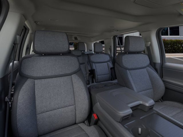 New 2026 Ford Expedition Active RWD image 10