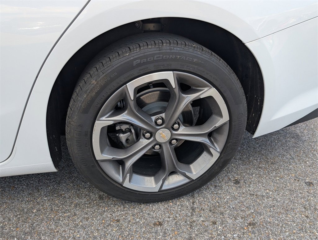 Used 2024 Chevrolet Malibu LT image 30