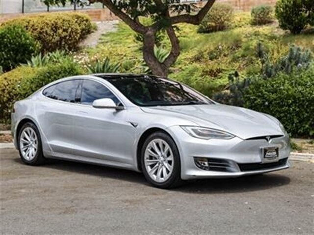 Used 2017 Tesla Model S 75 RWD image 7