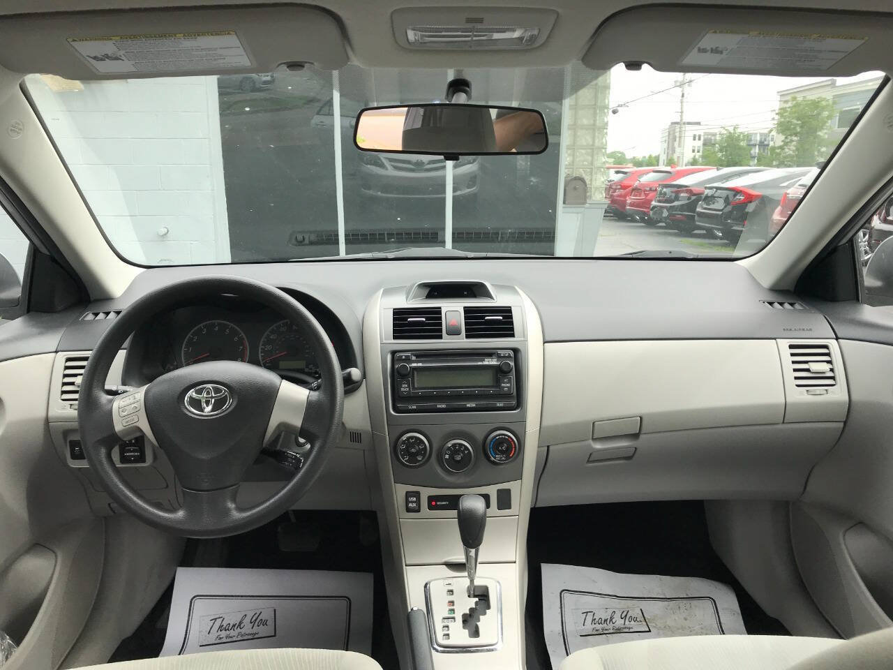 Used 2012 Toyota Corolla LE FWD image 11