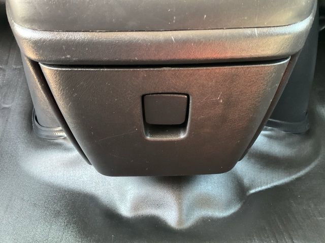 Used 2024 GMC Savana 2500 w/ Driver Convenience Package RWD image 15