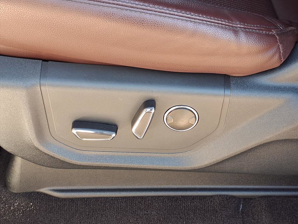 Used 2022 Ford Expedition Max Limited image 4