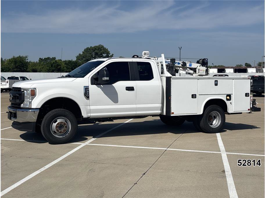 Used 2020 Ford F350 XL w/ Power Equipment Group AWD/4WD image 1