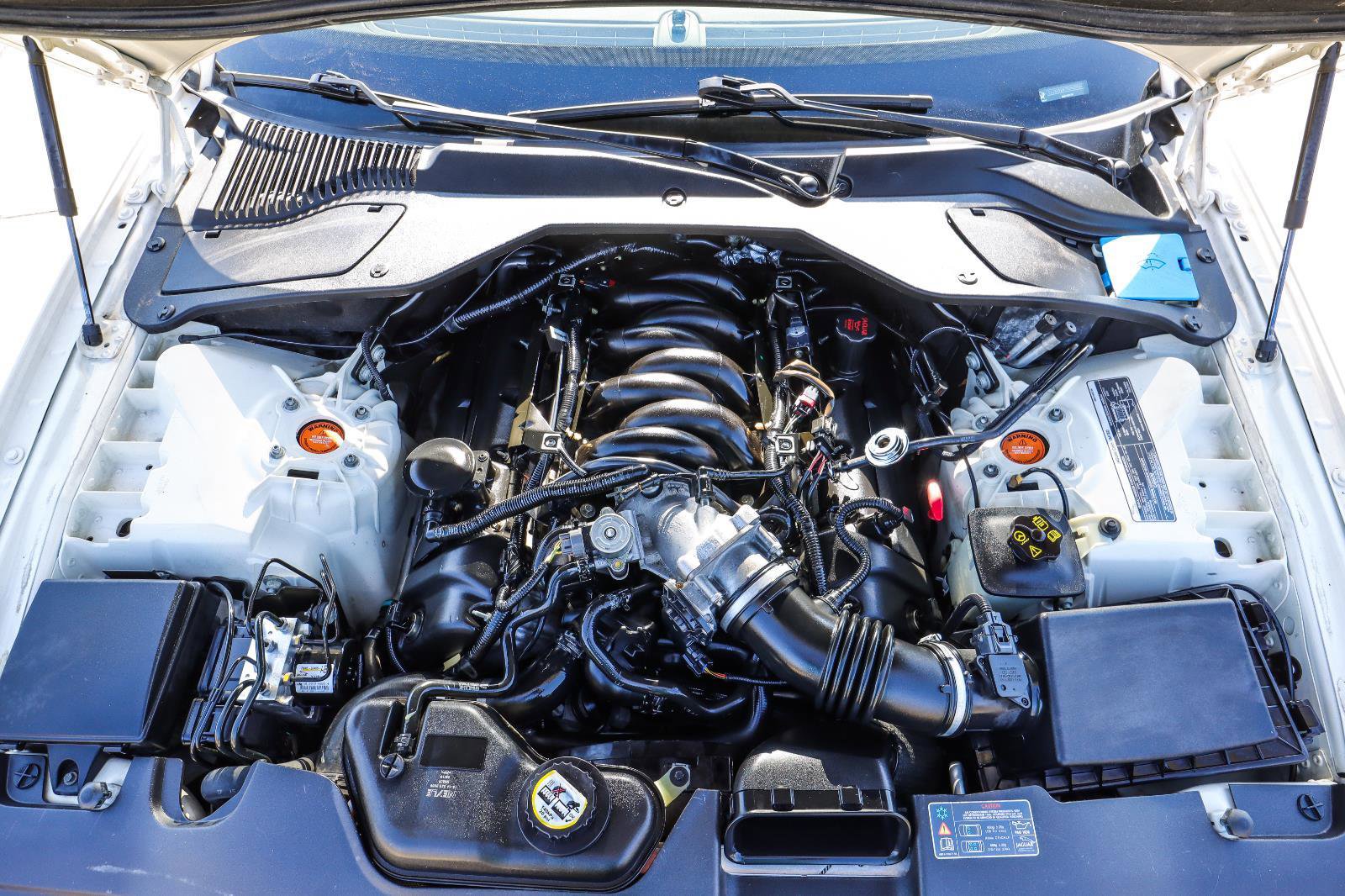 Used 2008 Jaguar XJ8 L image 17