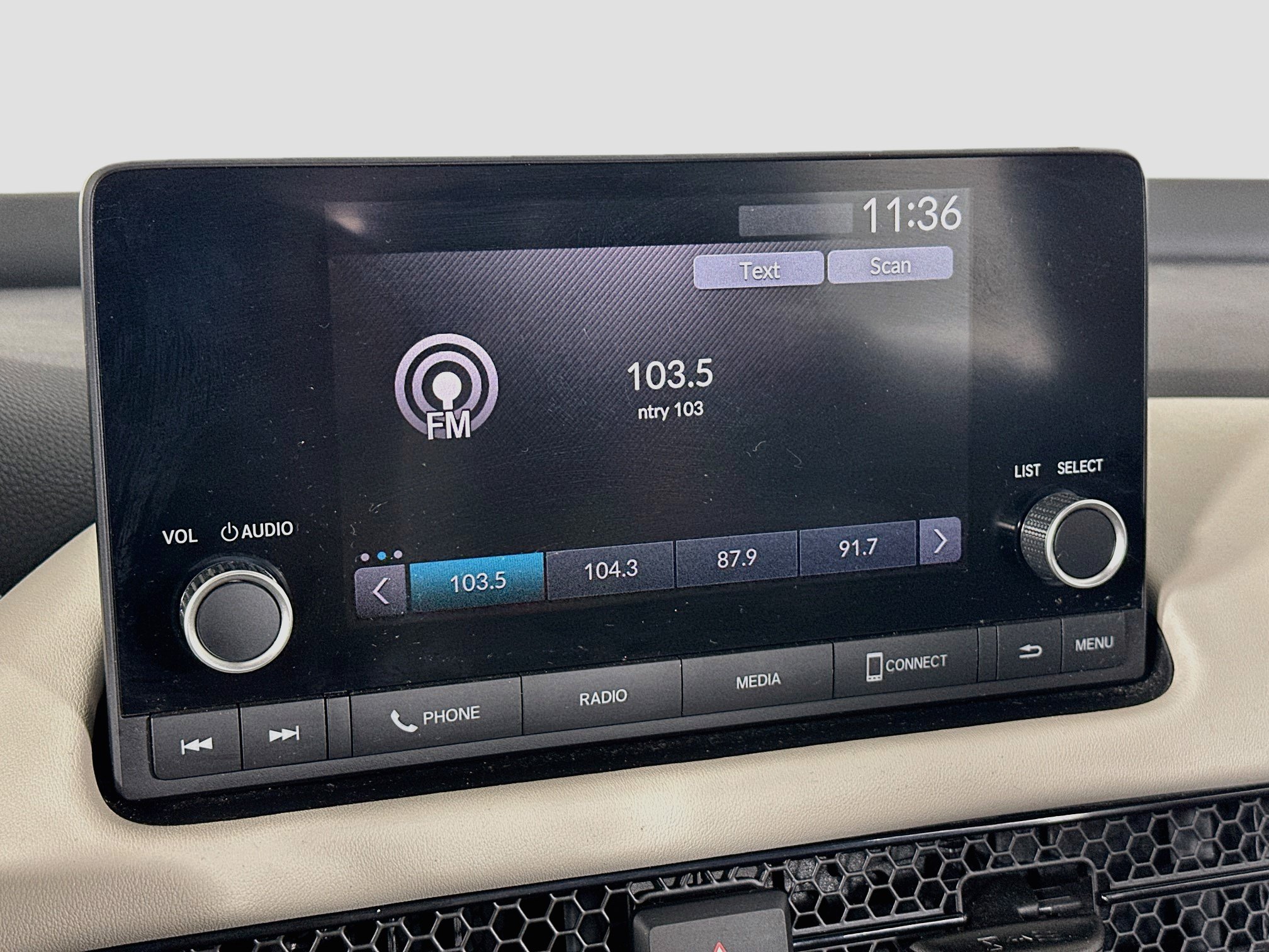 Used 2024 Honda HR-V LX image 19