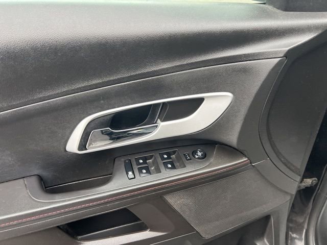 Used 2011 Chevrolet Equinox LT w/ Driver Convenience Package image 26