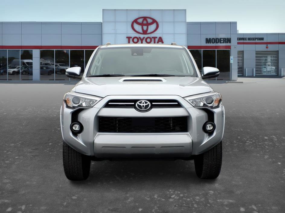 Certified 2024 Toyota 4Runner TRD Off-Road Premium AWD/4WD image 2