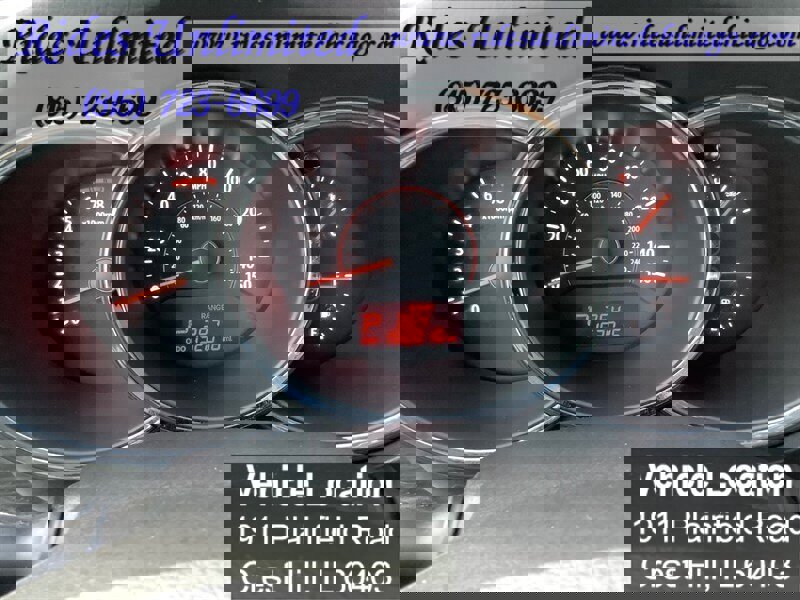 Used 2011 Kia Sorento LX image 17