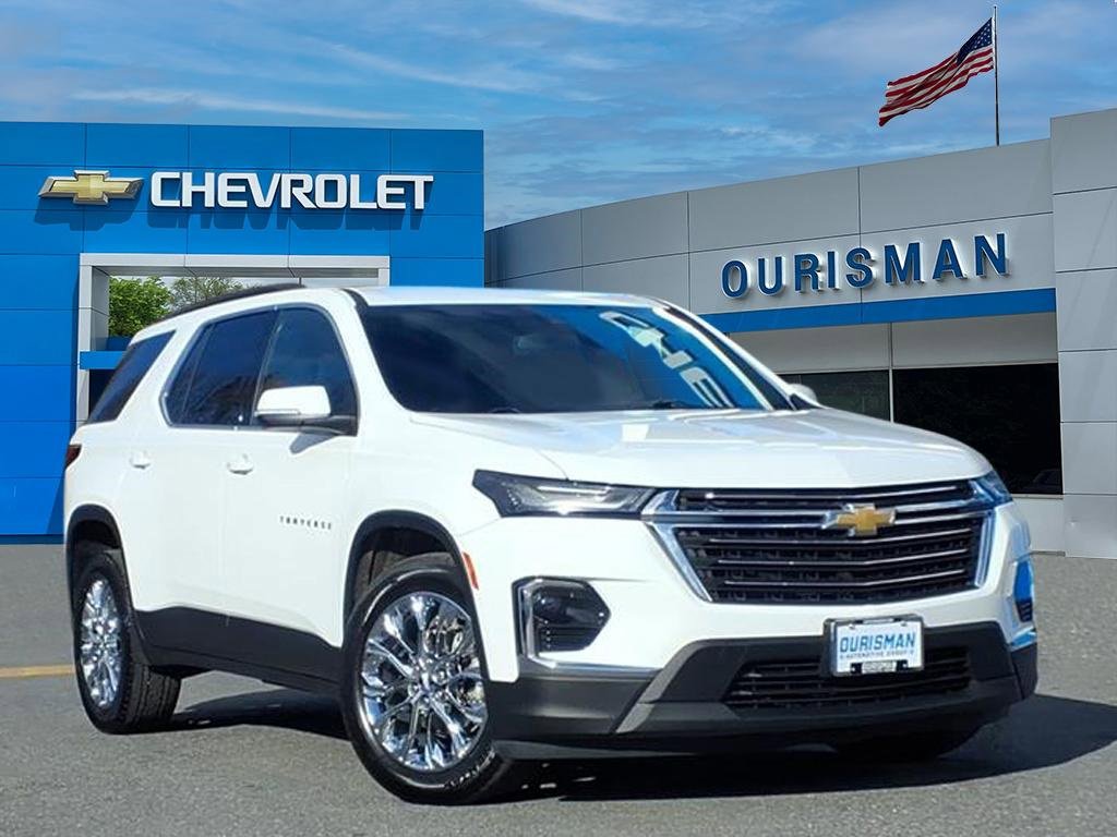 Used 2022 Chevrolet Traverse LT