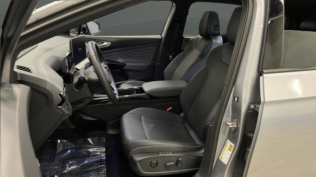 Used 2024 Volkswagen ID.4 Pro S image 9