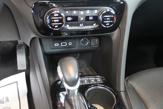 Used 2023 Buick Encore GX Essence w/ Advanced Technology Package AWD/4WD image 19
