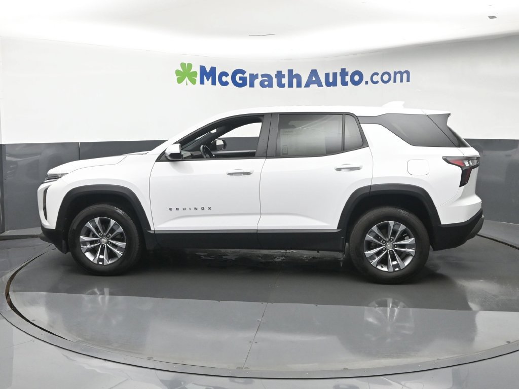Used 2025 Chevrolet Equinox LT AWD/4WD image 23
