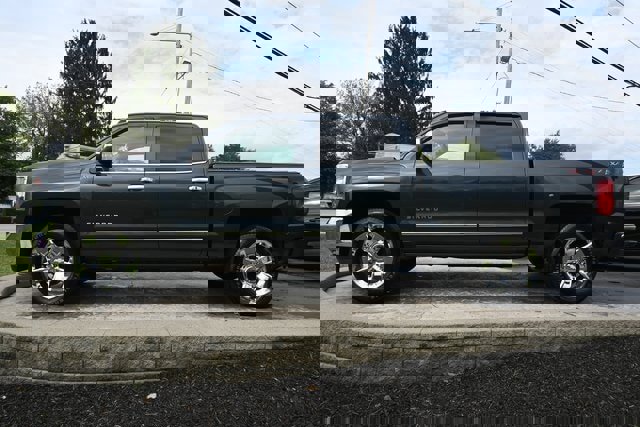 Used 2018 Chevrolet Silverado 1500 LTZ w/ Sport Package image 8