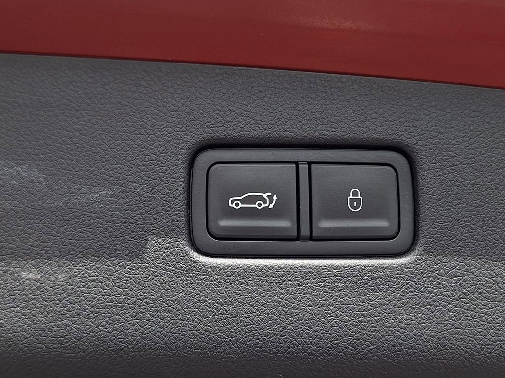 Used 2025 Genesis GV70 2.5T image 30