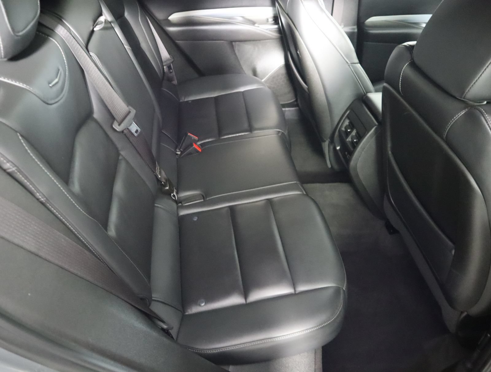 Used 2023 Cadillac XT4 Premium Luxury AWD/4WD image 53