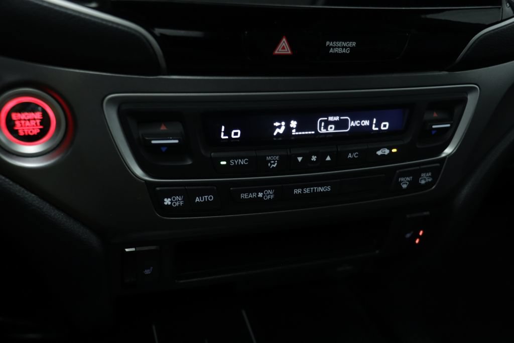 Used 2024 Honda Passport EX-L image 11