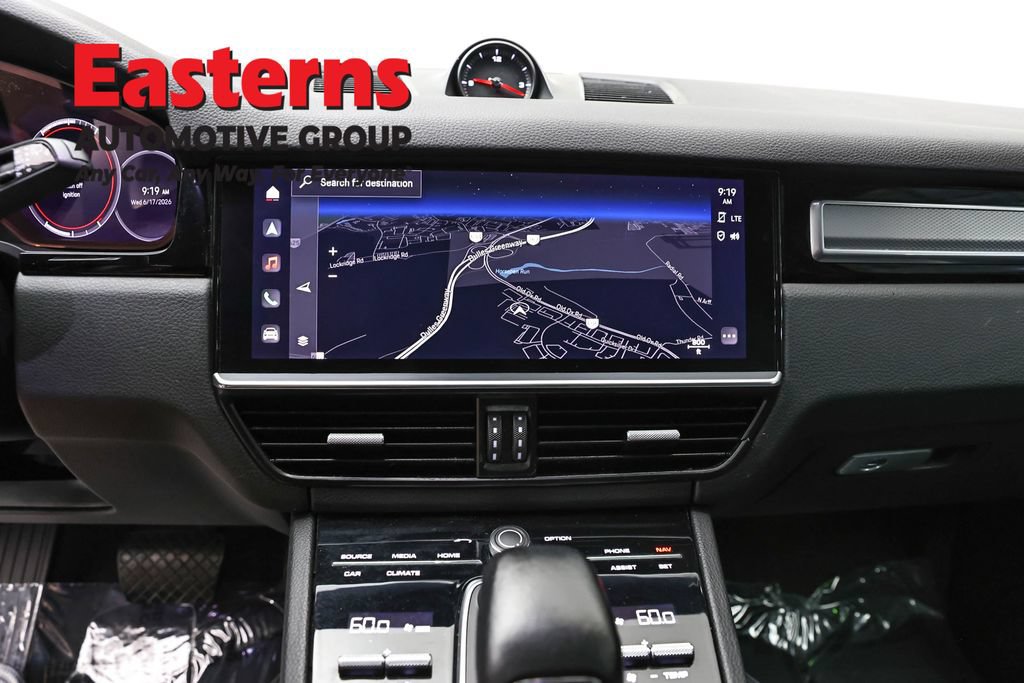 Used 2023 Porsche Cayenne Platinum Edition AWD/4WD image 12