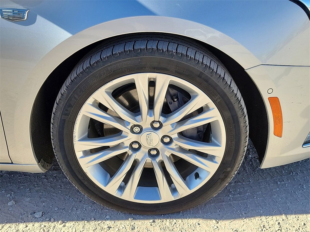 Used 2019 Cadillac XTS Luxury image 14