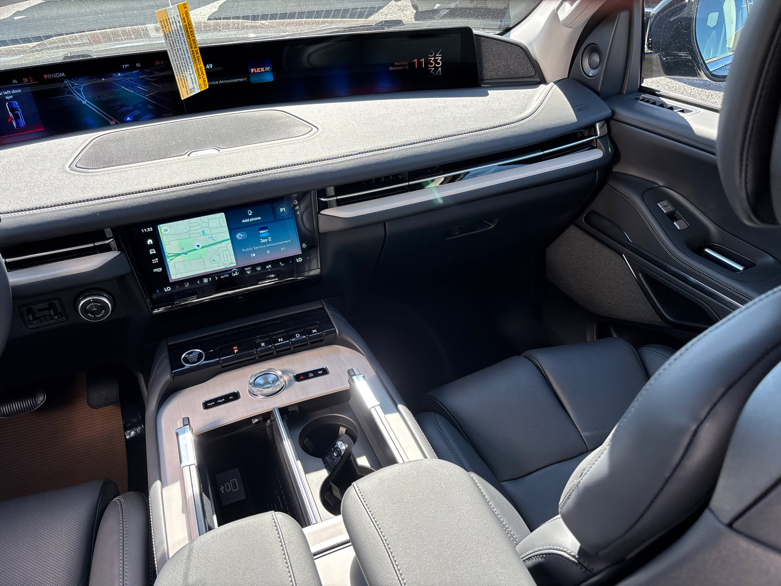 New 2025 Lincoln Navigator L Reserve image 32