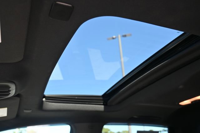 Used 2024 Chevrolet Colorado ZR2 w/ ZR2 Convenience Package III image 21