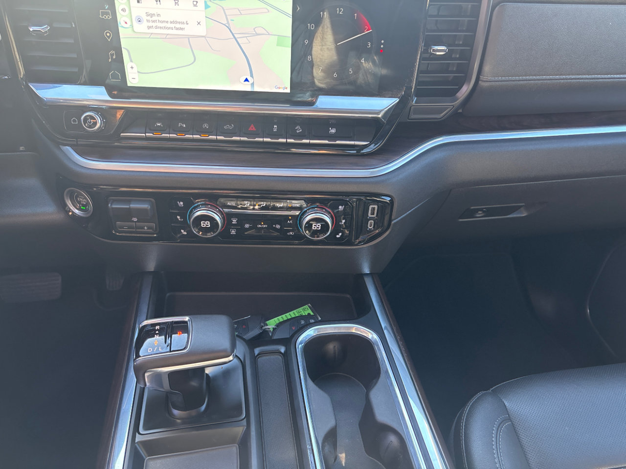 Used 2022 GMC Sierra 1500 SLT w/ SLT Premium Plus Package image 25