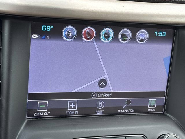 Used 2017 GMC Acadia Denali image 37
