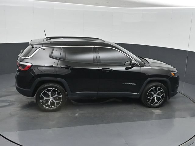 Used 2024 Jeep Compass Limited AWD/4WD image 36