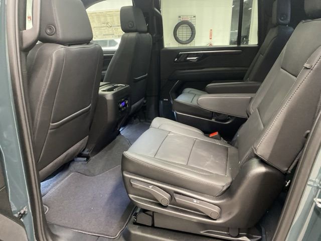 New 2026 Chevrolet Suburban Z71 w/ Comfort Package image 32
