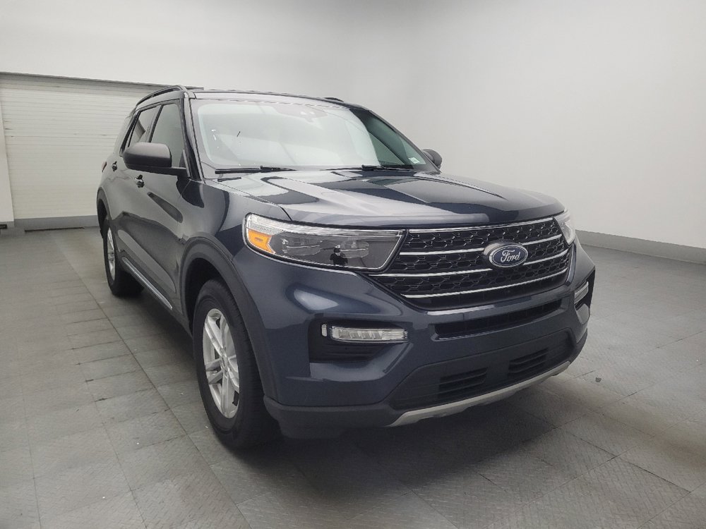 Used 2023 Ford Explorer XLT w/ Equipment Group 202A AWD/4WD image 13