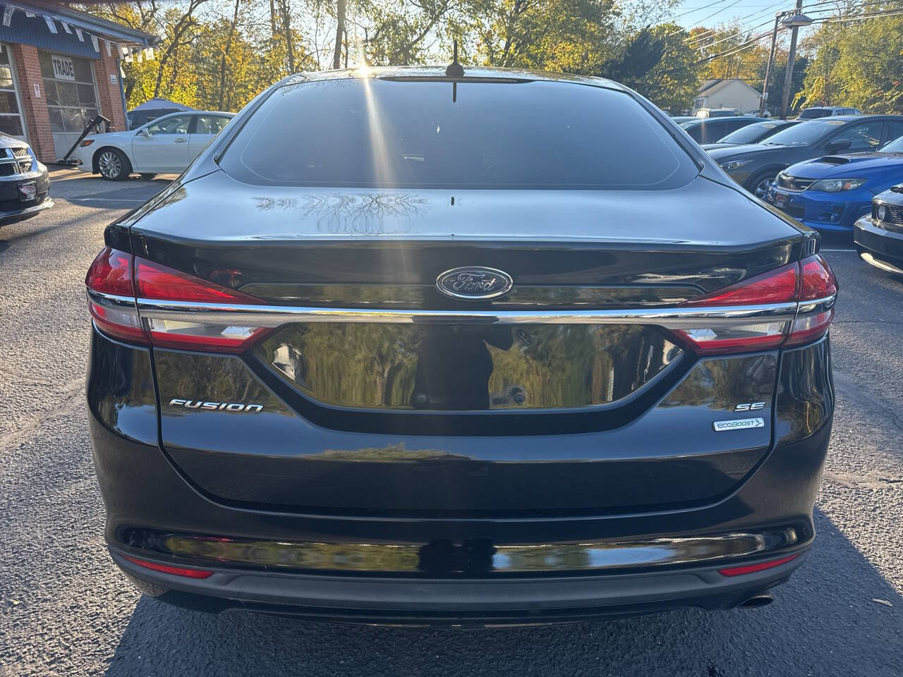 Used 2017 Ford Fusion SE image 6