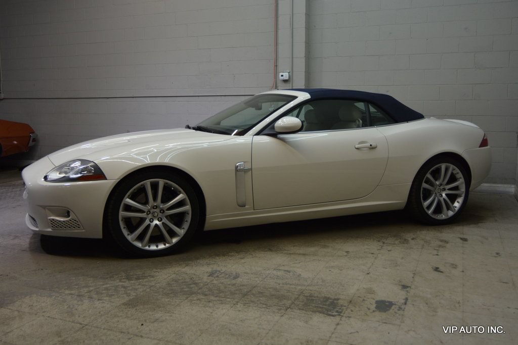 Used 2008 Jaguar XKR R RWD image 4