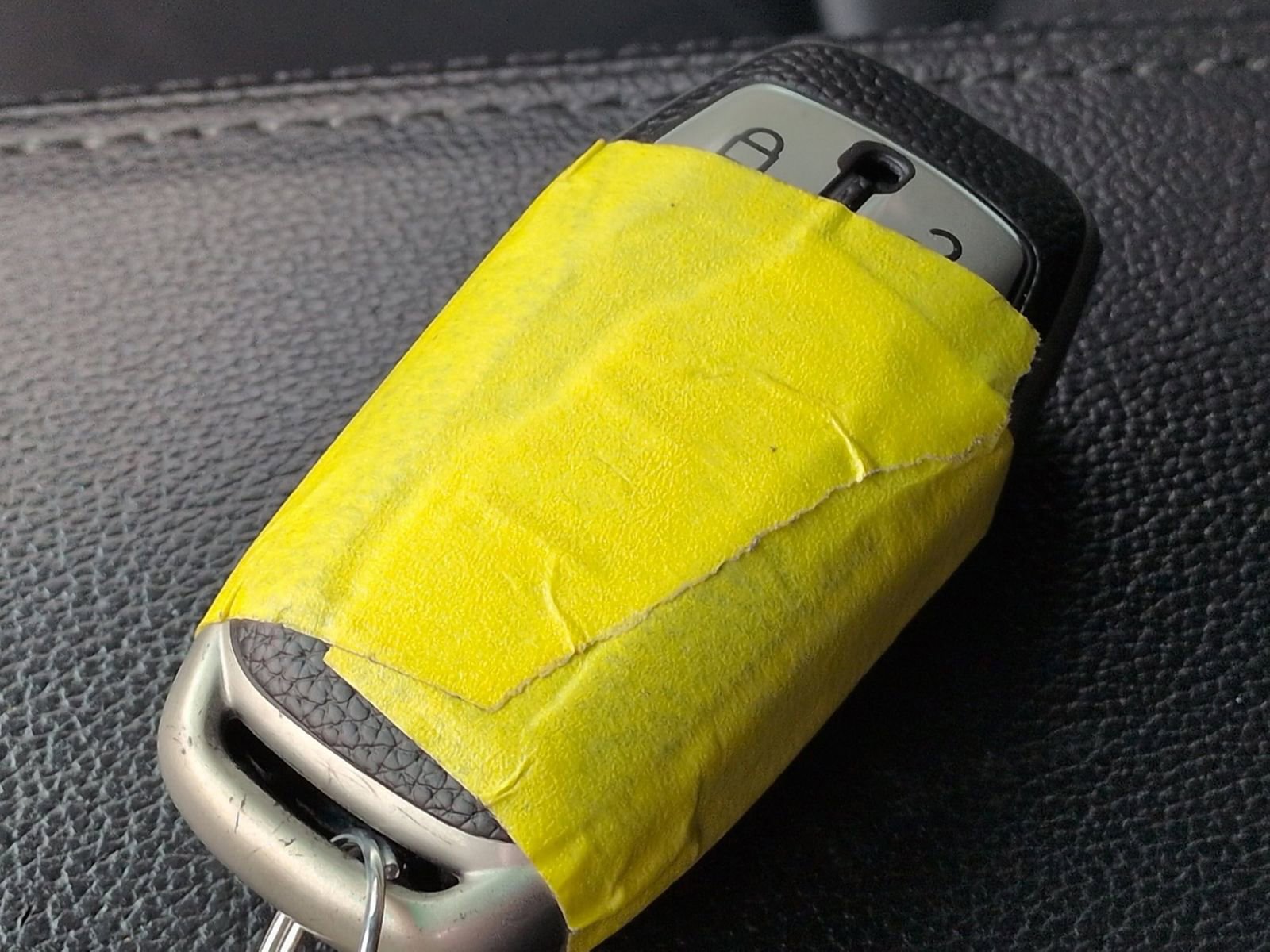 Used 2016 Ford Explorer XLT w/ Equipment Group 202A FWD image 40