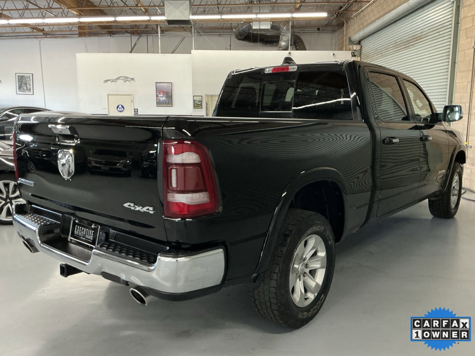 Used 2022 RAM 1500 Laramie w/ Off Road Group image 5