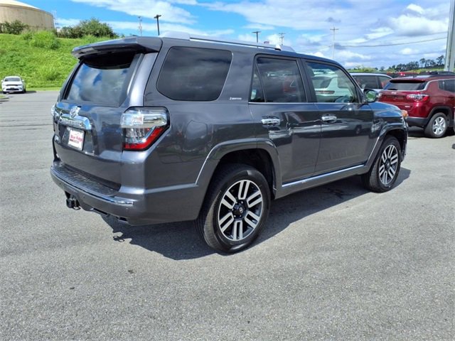 Used 2022 Toyota 4Runner Limited image 4