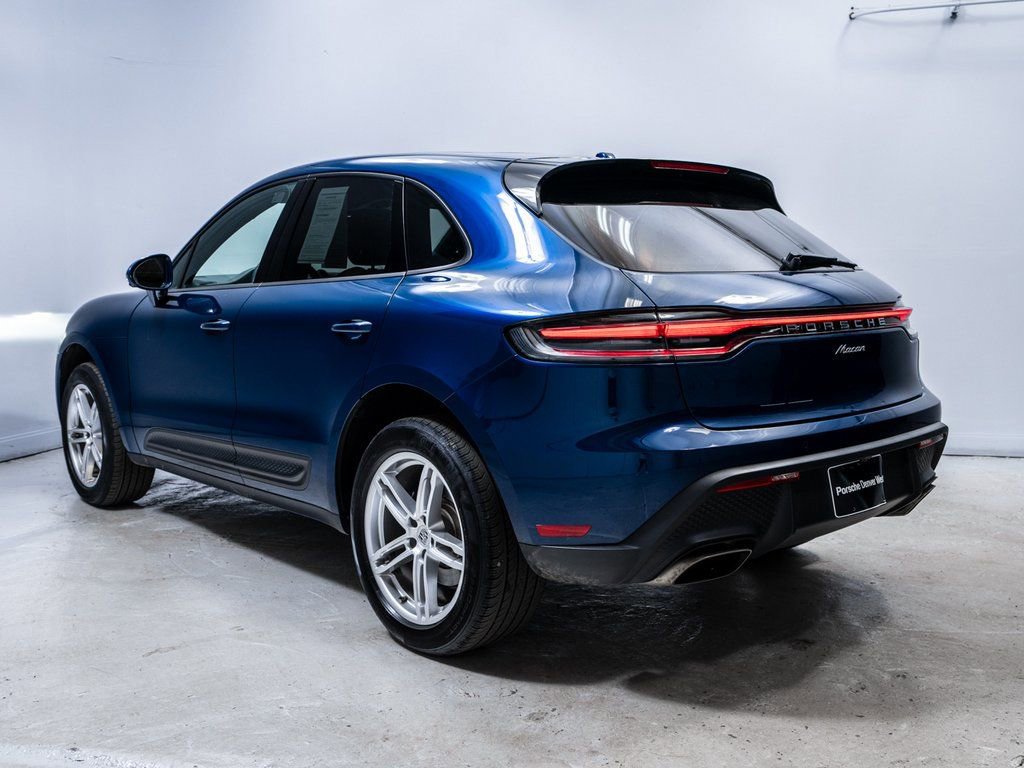 Used 2023 Porsche Macan image 3