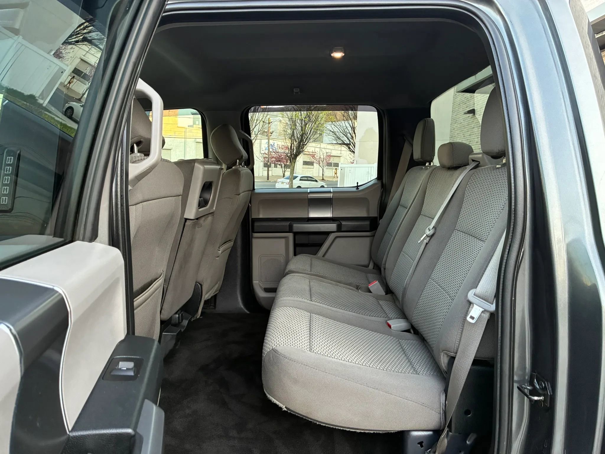 Used 2018 Ford F150 XLT w/ XTR Package AWD/4WD image 10