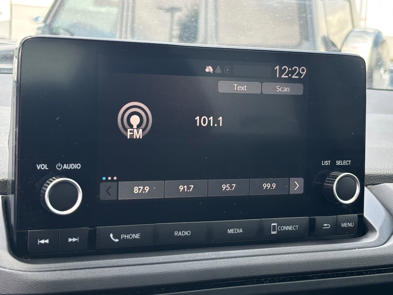 Certified 2023 Honda Accord EX image 23