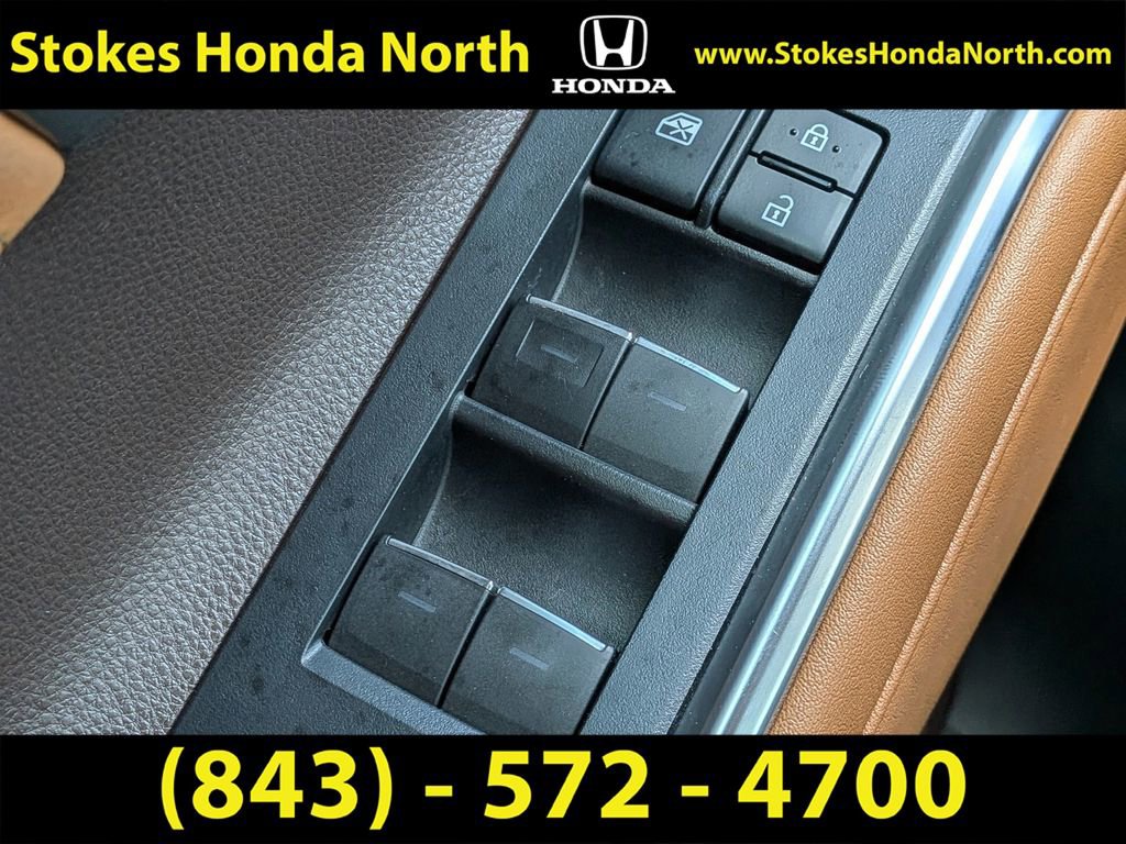 Used 2021 Toyota Highlander Platinum image 25