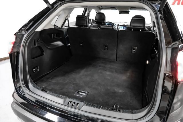 Used 2019 Ford Edge Titanium image 64