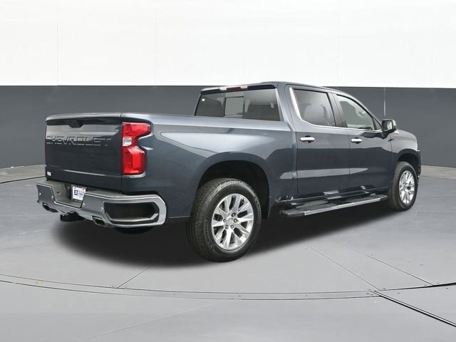 Used 2020 Chevrolet Silverado 1500 LTZ w/ LTZ Premium Package image 15
